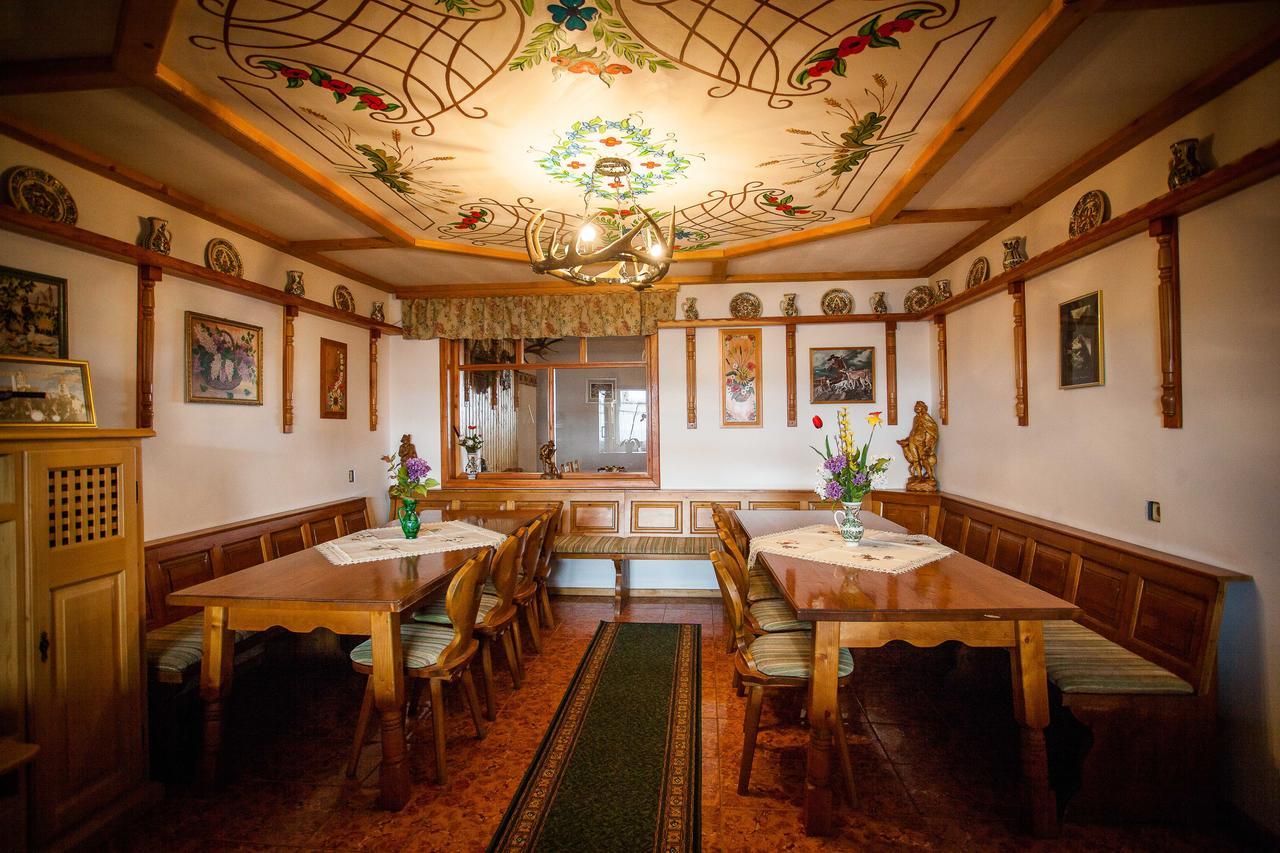 Hotel Casa Cerbului1 à Sebeş Extérieur photo