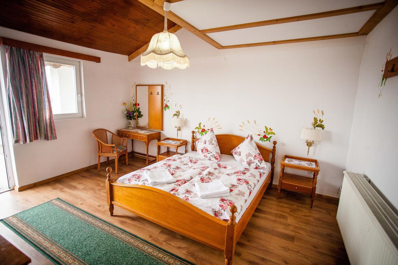Hotel Casa Cerbului1 à Sebeş Extérieur photo